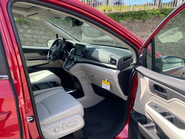 new 2026 Honda Odyssey car, priced at $42,508