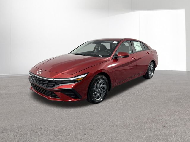 Used 2025 Hyundai Elantra Hybrid For Sale in Indianapolis, IN