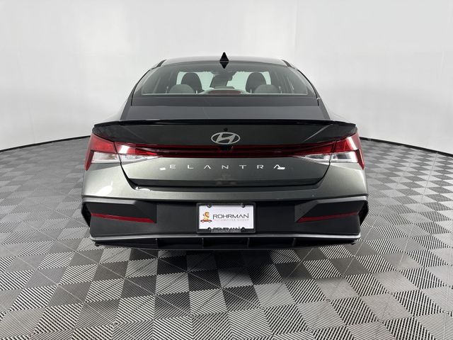 New 2025 Hyundai Elantra For Sale in Indianapolis, IN