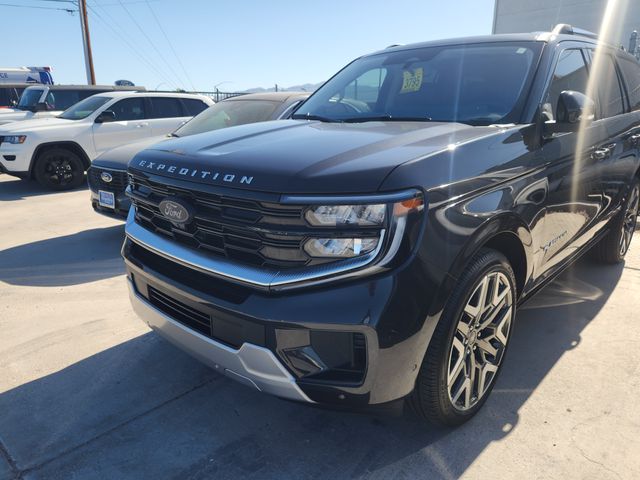 2025 Ford Expedition Platinum 4WD