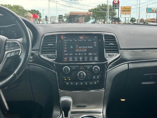 2021 Jeep Grand Cherokee 80th Anniversary Edition 26