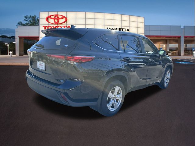 2023 Toyota Highlander L 30