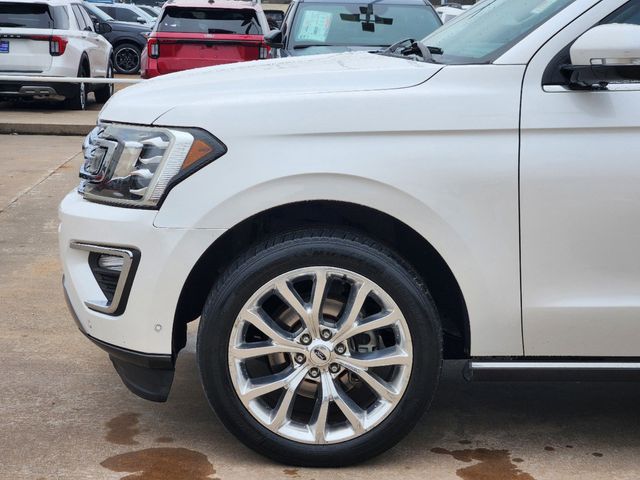 2018 White Platinum Metallic Tri-Coat Ford Expedition Max Limited RWD SUV