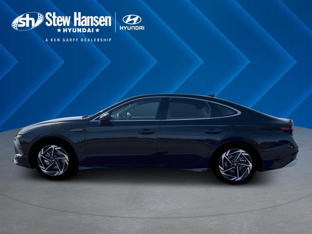 New 2026 Black Hyundai SEL Sport image 3