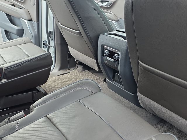 Used 2024 White GMC Denali image 12