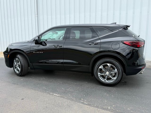 used 2025 Chevrolet Blazer car, priced at $30,556