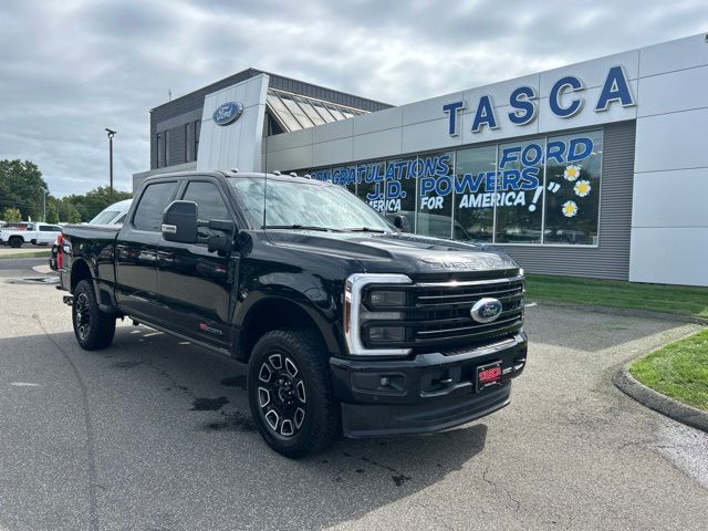 2025 Ford F-350SD Platinum