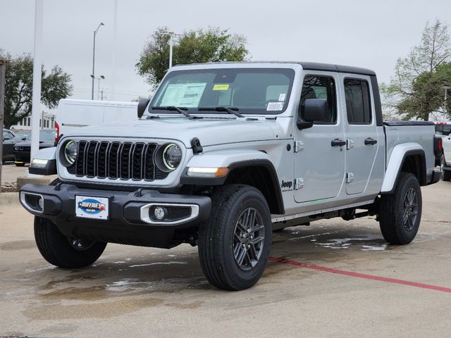 2024 Jeep Gladiator Sport 2