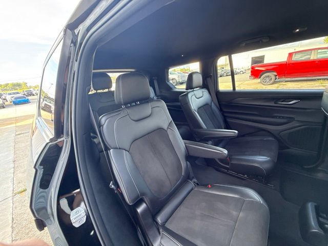 2024 Jeep Grand Cherokee L Altitude:46914A
