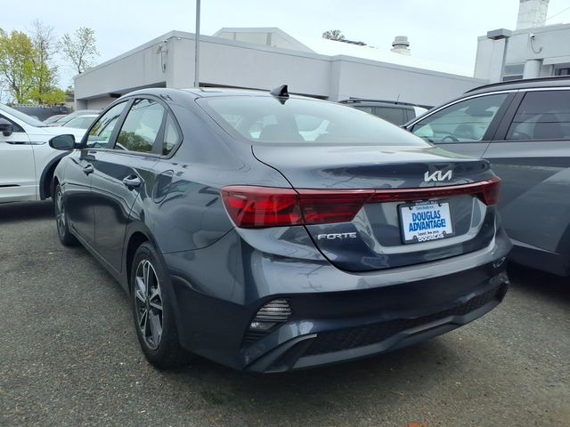 2023 Kia Forte - Image 5