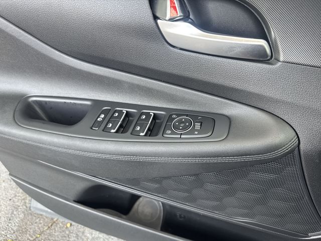 Used 2023 Black Hyundai SEL image 29