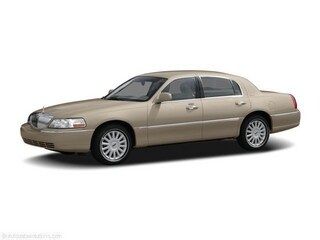 2006 Lincoln Town Car Signature