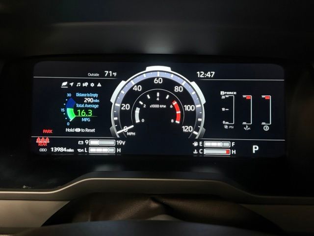 Used 2025  Toyota Limited image 19