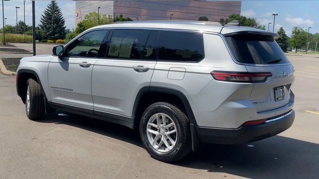 2021 Jeep Grand Cherokee L Laredo 6