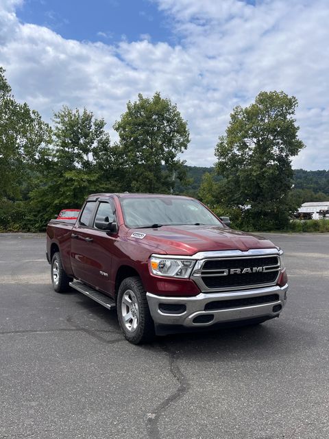 Delmonico Red Pearlcoat 2019 RAM 1500 Pickup Truck Four-Wheel Drive 8-Speed Automatic