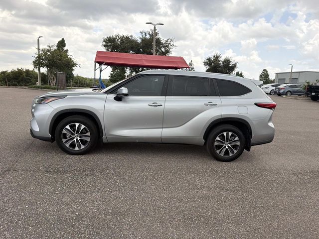 Used 2023 Toyota Highlander SUV