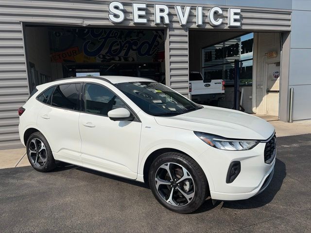 2023 Ford Escape ST-Line Select White at Bob Ruth Ford