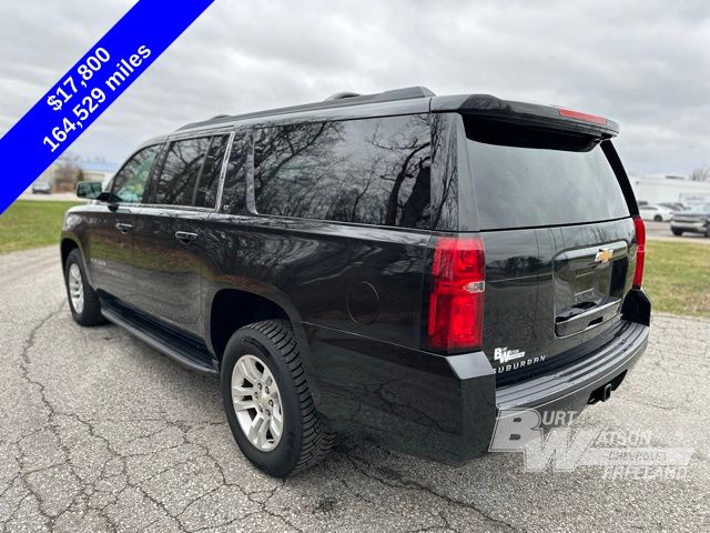 2017 Chevrolet Suburban LT 3