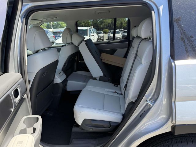 New 2026 Silver Hyundai SEL image 14