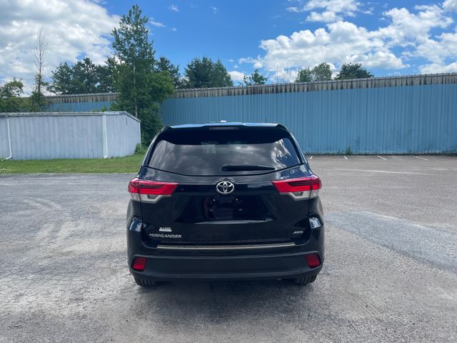 Used 2018 Toyota Highlander SUV