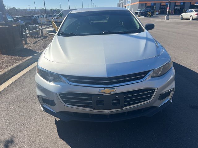 2017 Chevrolet Malibu LS 2