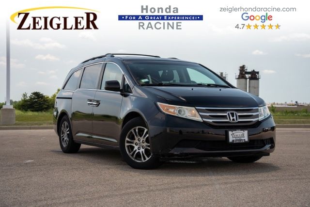 Crystal Black Pearl 2013 Honda Odyssey Minivan Front-Wheel Drive 5-Speed Automatic