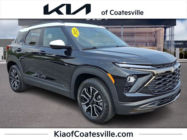 Mosaic Black Metallic 2025 Chevrolet Trailblazer SUV / Crossover Four-Wheel Drive 9-Speed Automatic