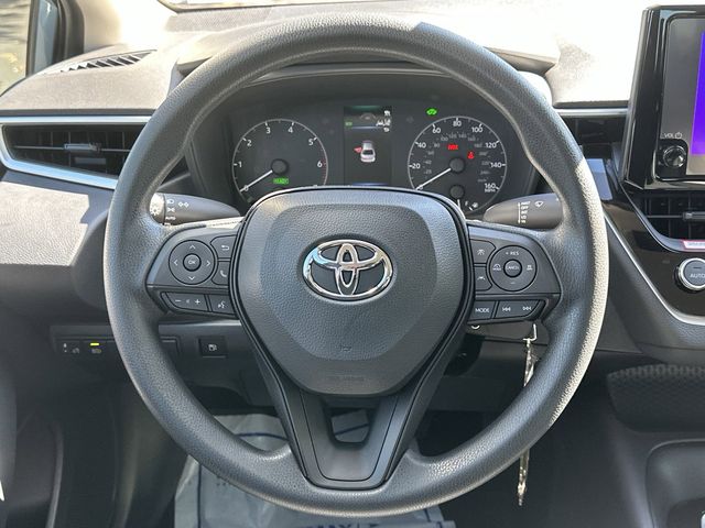 2025 Toyota Corolla Hybrid LE 8