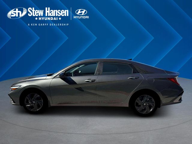 New 2026 Gray Hyundai SEL Sport image 3