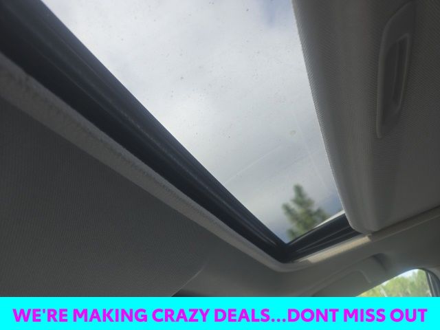 2015 Toyota RAV4 Limited photo
