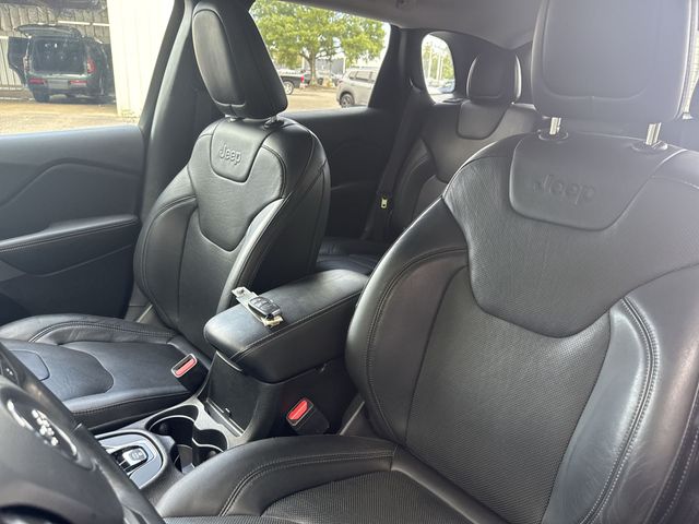 Used 2019 Red Jeep Limited image 15