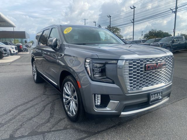 2022 GMC Yukon Denali 3