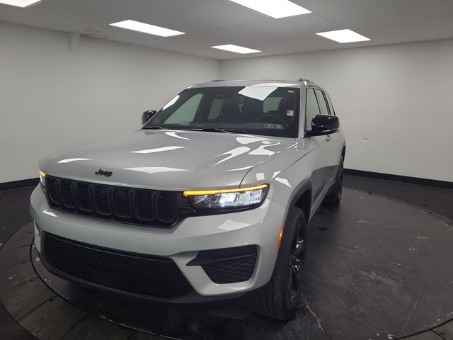 2024 – Jeep – Grand Cherokee
