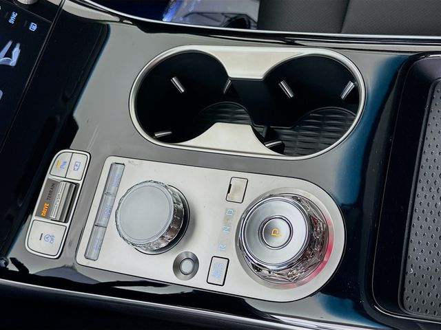 Thumbnail: 2026 Genesis GV70 - 15