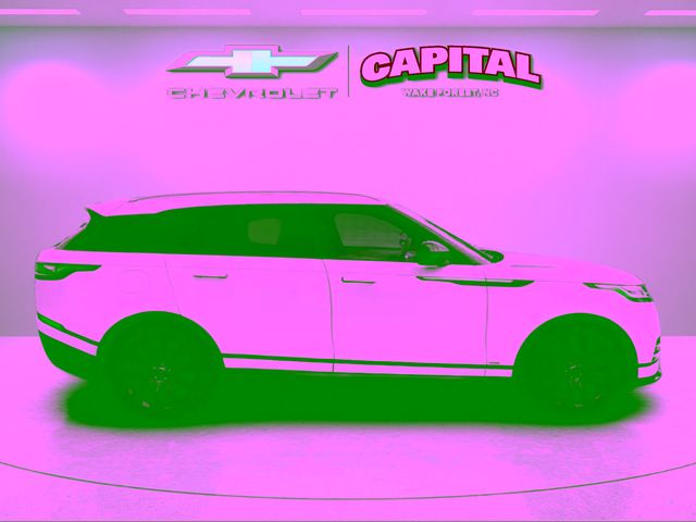 Used 2019 White Land Rover SE R-Dynamic image 6