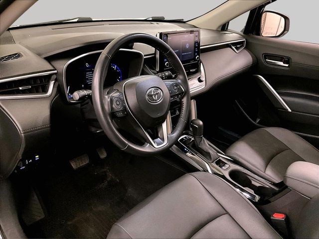 2022 Toyota Corolla Cross XLE Silver at South Hills Kia