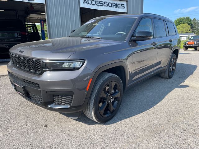 2023 Jeep Grand Cherokee L Altitude - Gray Metallic exterior view 4