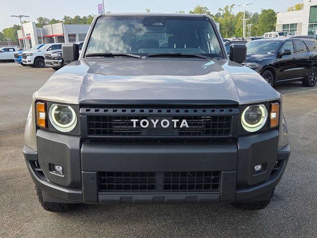 Used 2025  Toyota 1958 image 2