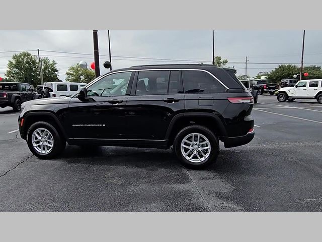 2025 Jeep Grand Cherokee Laredo X 4x4