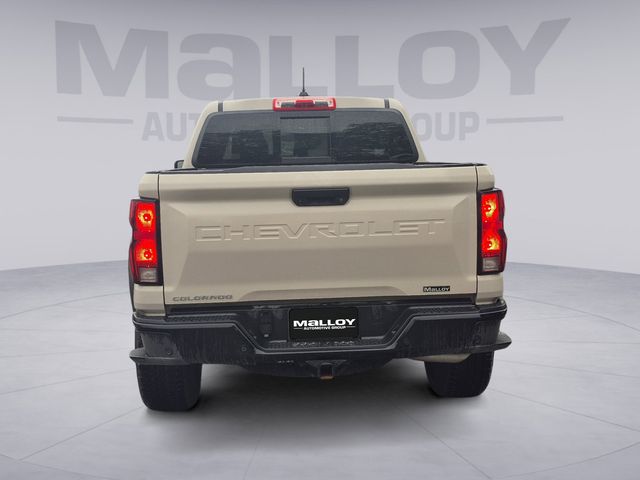 View vehicle photo 4