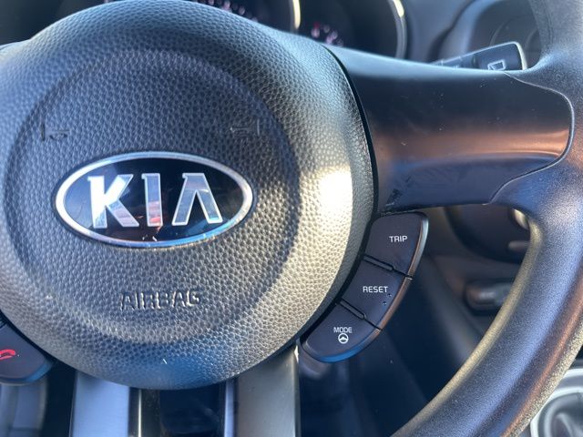 2016 Kia Soul Base 7