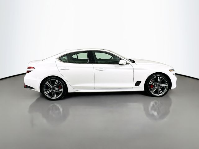 2025 Genesis G70 Sport Advanced 4