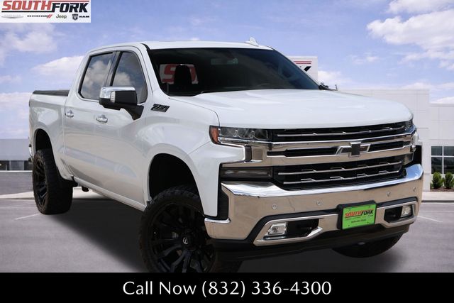 Summit White 2021 Chevrolet Silverado 1500 LTZ Crew Cab 4WD Pickup Truck Four-Wheel Drive 8-Speed Automatic