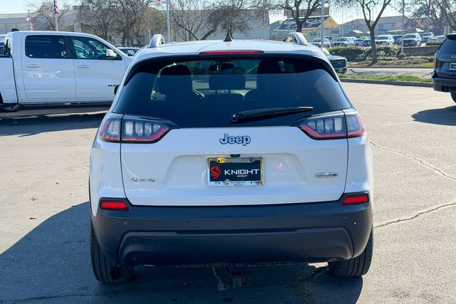 used 2020 Jeep Cherokee car, priced at $18,290