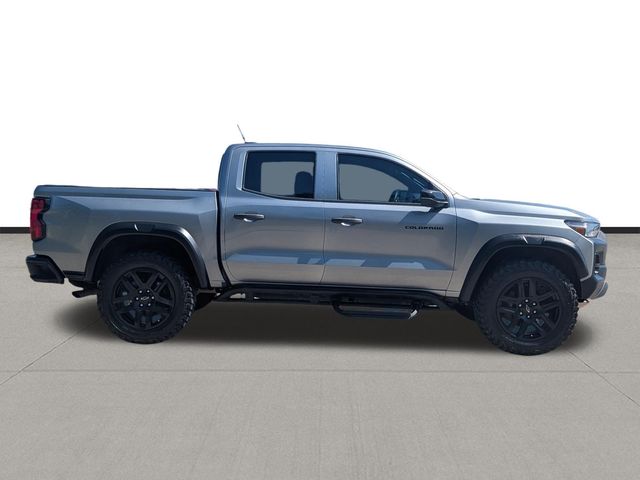 2023 Chevrolet Colorado Trail Boss - 3