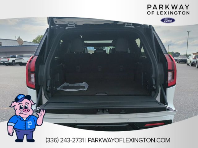 New 2026 White Ford Platinum image 32