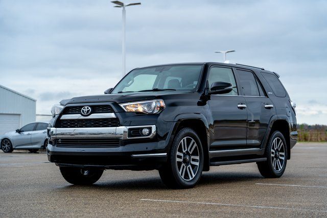 2017 Toyota 4Runner Limited 3