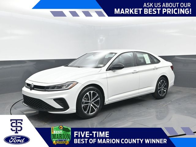 White 2025 Volkswagen Jetta Sedan Front-Wheel Drive 8-Speed Automatic