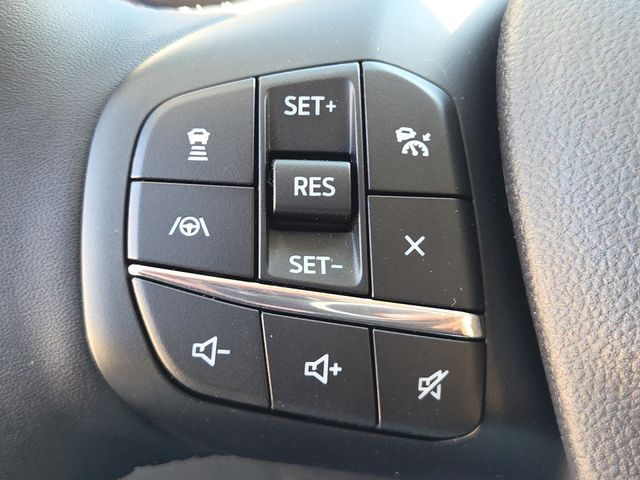 New 2025 White Ford Outer Banks image 29