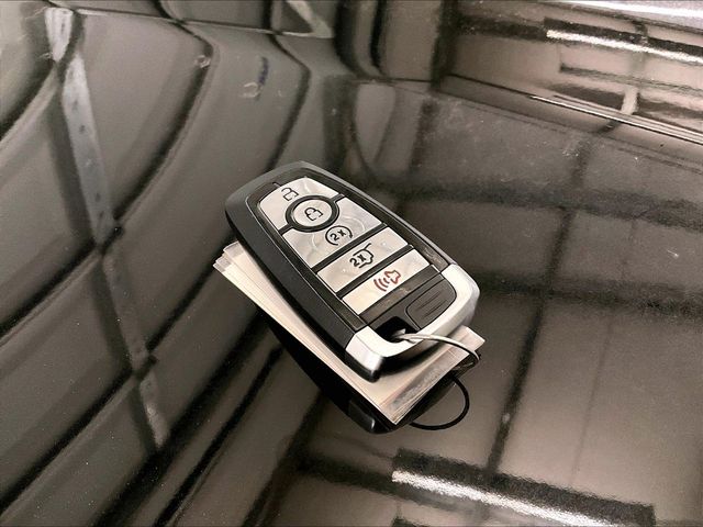 2022 Ford Escape SE Black at Luther Ford